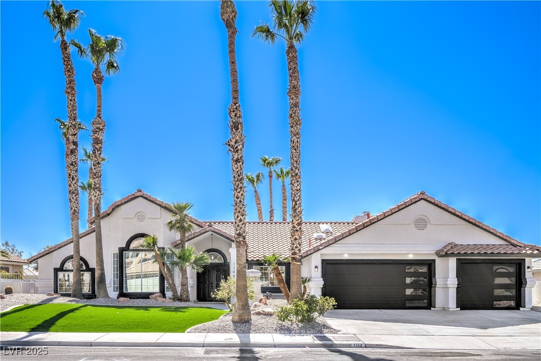 1144 Calico Ridge Drive, Henderson, Nevada image 2