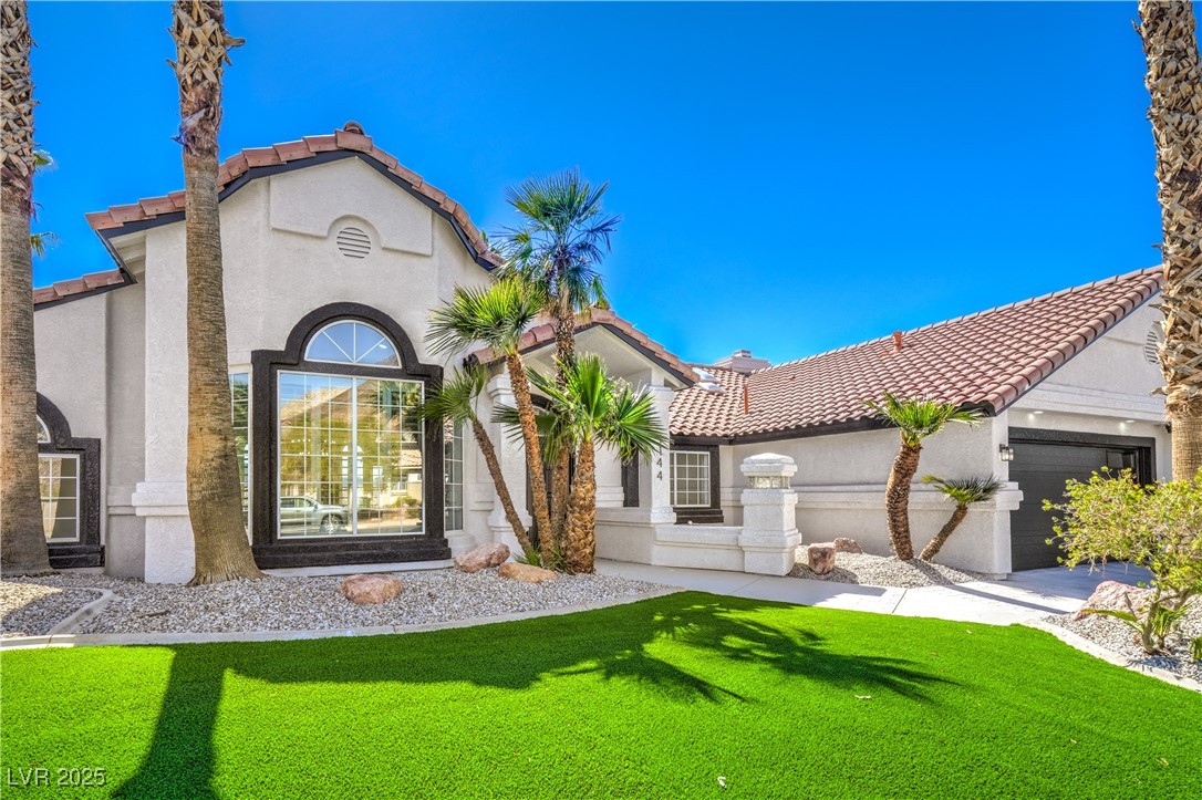 1144 Calico Ridge Drive, Henderson, Nevada image 6
