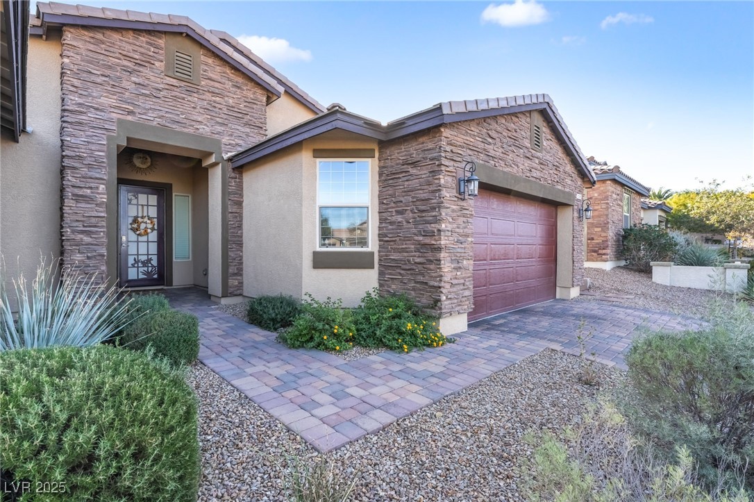 249 Harwood Heights Court