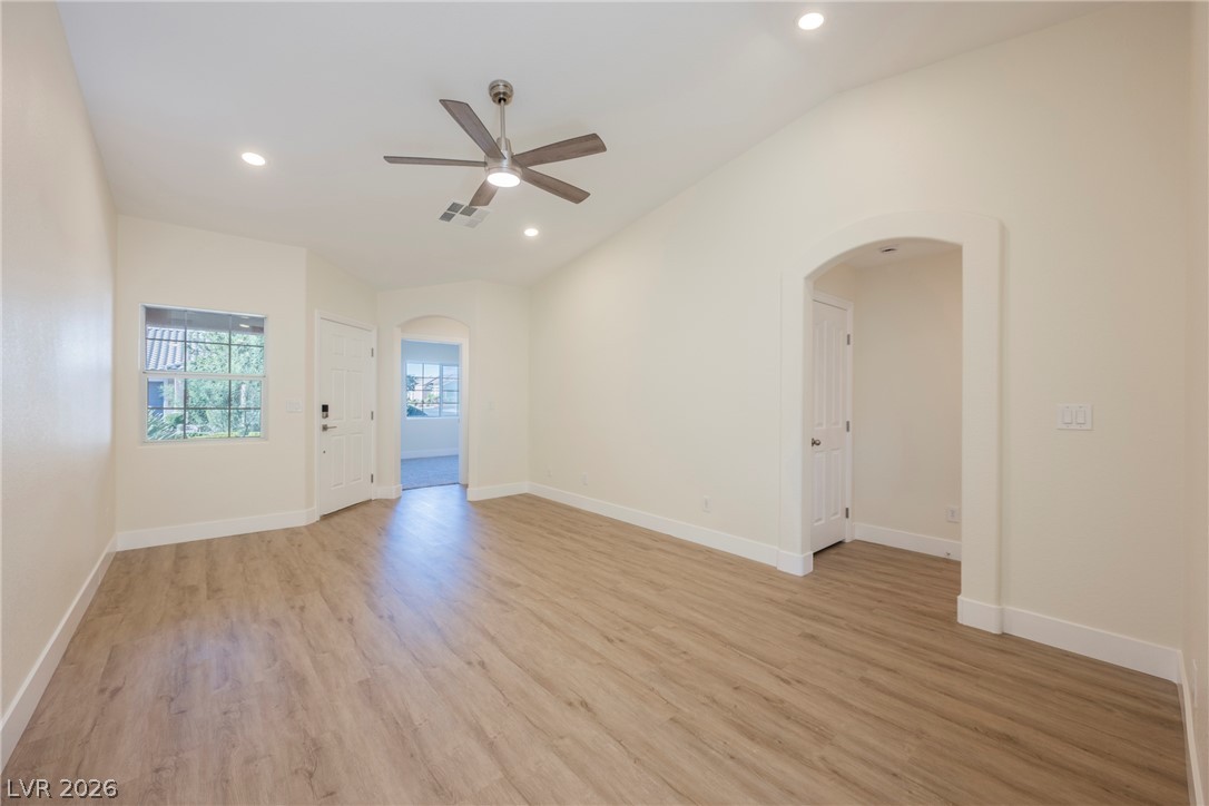 9260 Lopseed Court