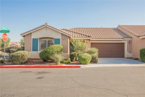 Townhouse For Sale - 9260 Lopseed Court<br/> Las Vegas, NV 89149