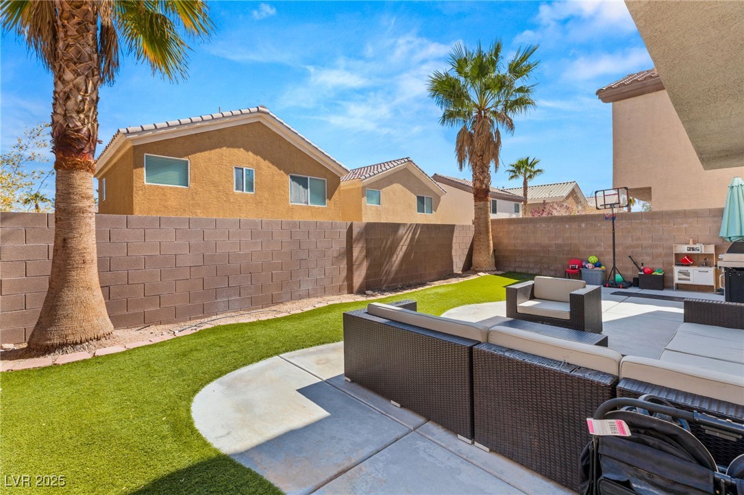 Las Vegas, Nevada 89148, United States, 3 Bedrooms Bedrooms, ,3 BathroomsBathrooms,Residential,Active,97466