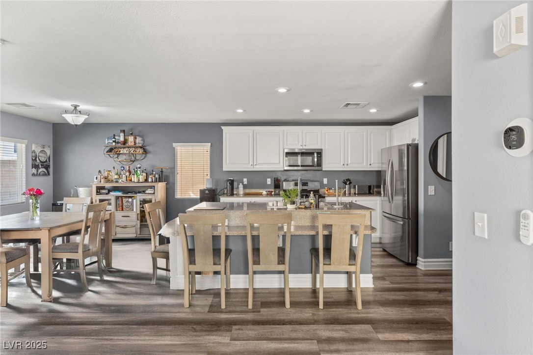 Las Vegas, Nevada 89148, United States, 3 Bedrooms Bedrooms, ,3 BathroomsBathrooms,Residential,Active,97466