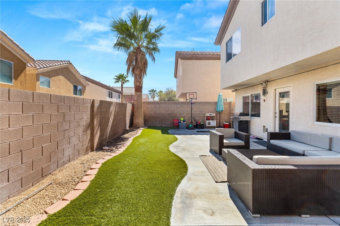 Las Vegas, Nevada 89148, United States, 3 Bedrooms Bedrooms, ,3 BathroomsBathrooms,Residential,Active,97466