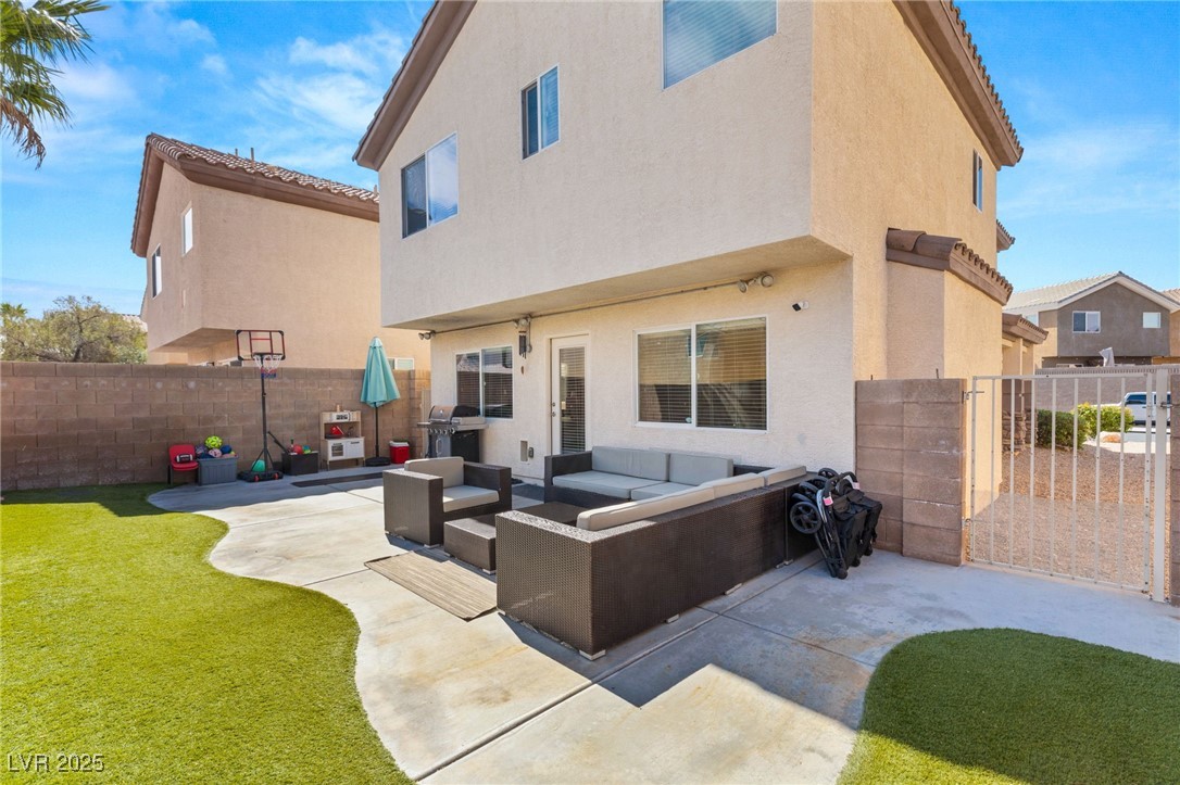 Las Vegas, Nevada 89148, United States, 3 Bedrooms Bedrooms, ,3 BathroomsBathrooms,Residential,Active,97466