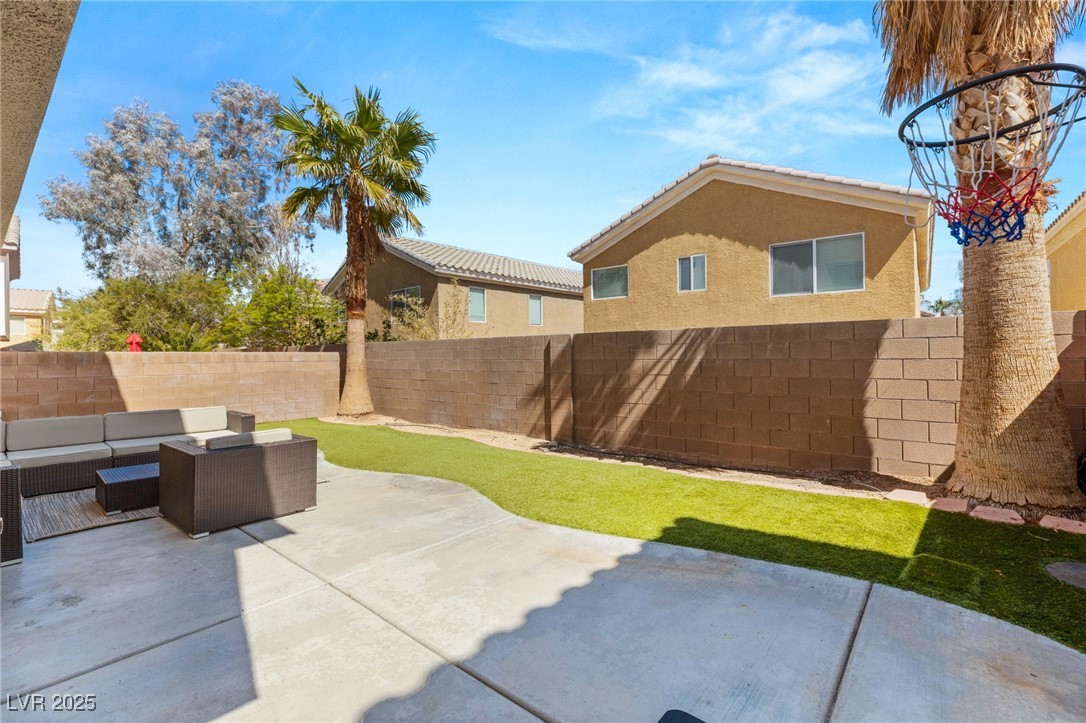 Las Vegas, Nevada 89148, United States, 3 Bedrooms Bedrooms, ,3 BathroomsBathrooms,Residential,Active,97466