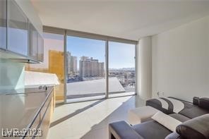 3722 Las Vegas Boulevard 603