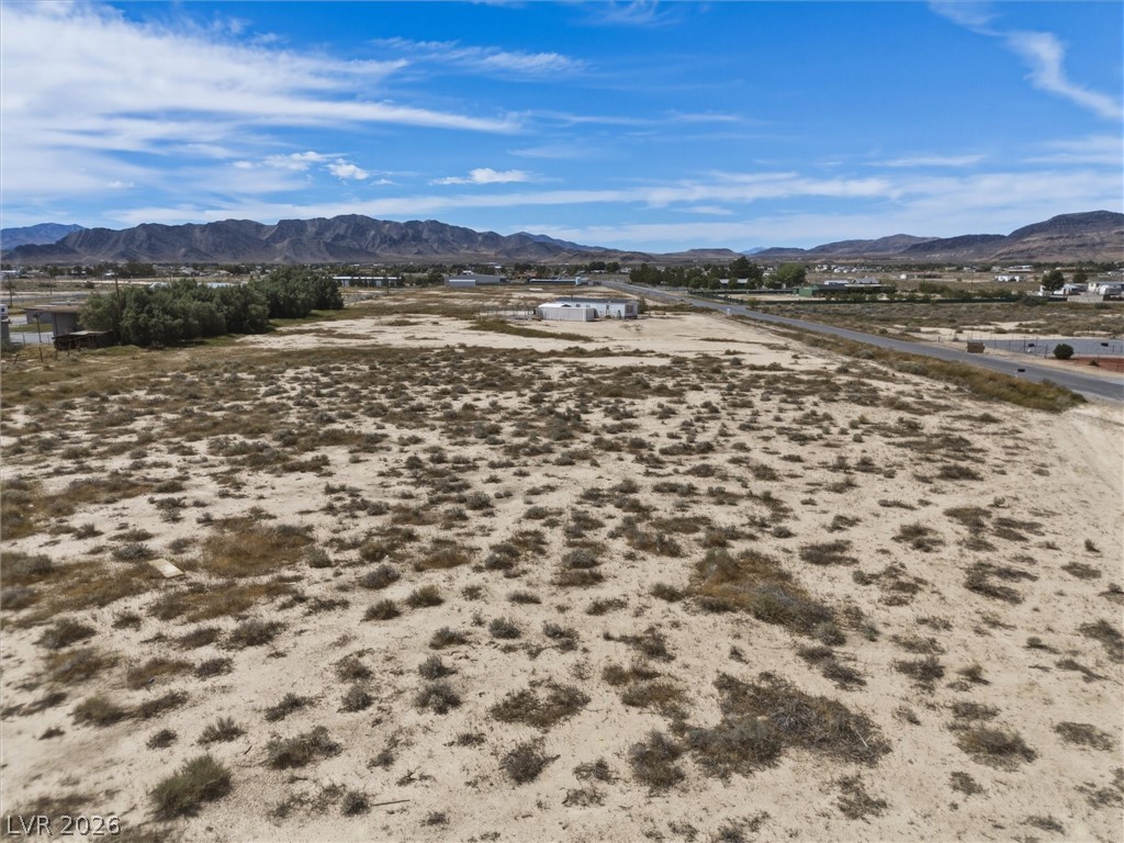 2161 W Larsen Drive
