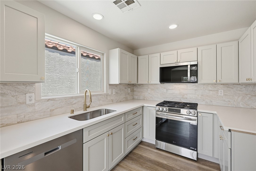 10478 Perfect Parsley Street