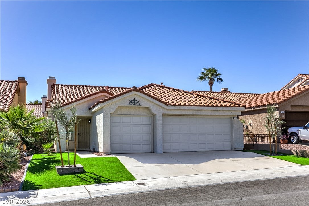 7633 Prairie Corners Drive