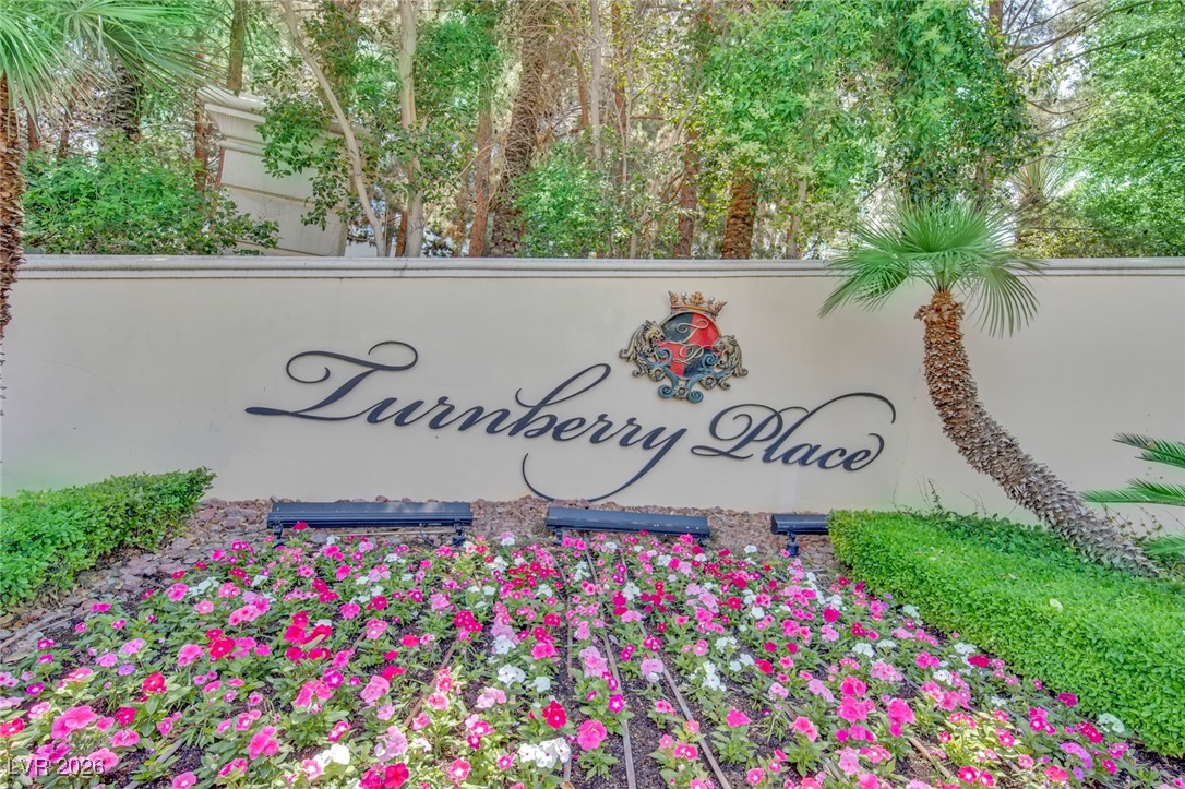 2777 Paradise Road 2002