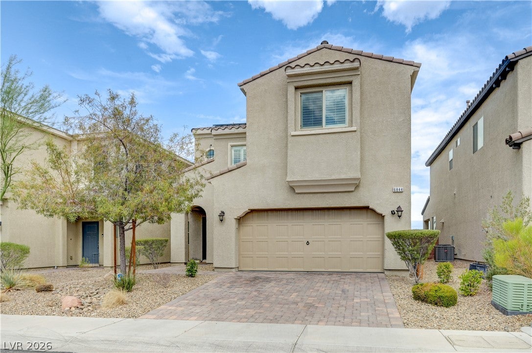 6844 Pivot Point Street