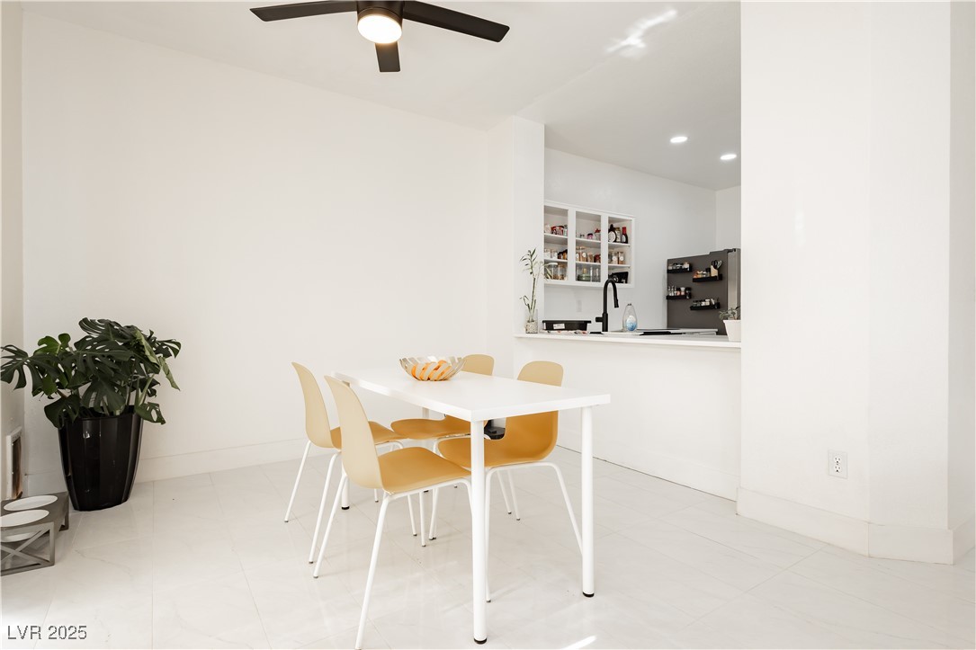 505 Meadbury Drive, Henderson, Nevada image 15