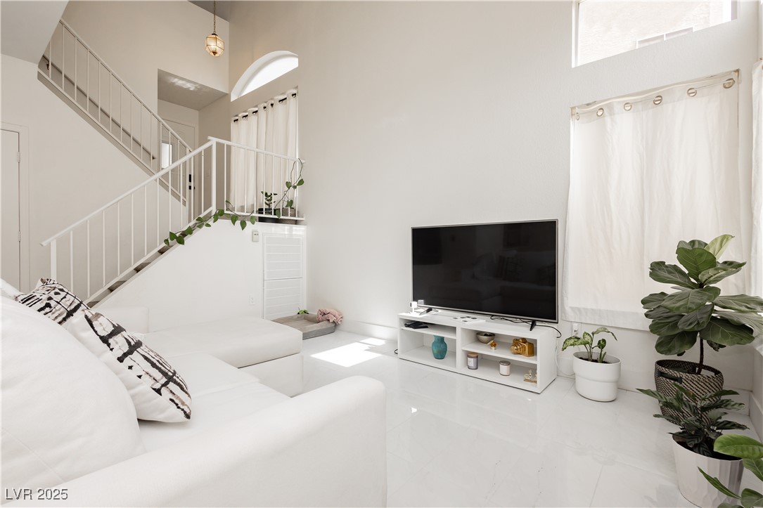 505 Meadbury Drive, Henderson, Nevada image 14