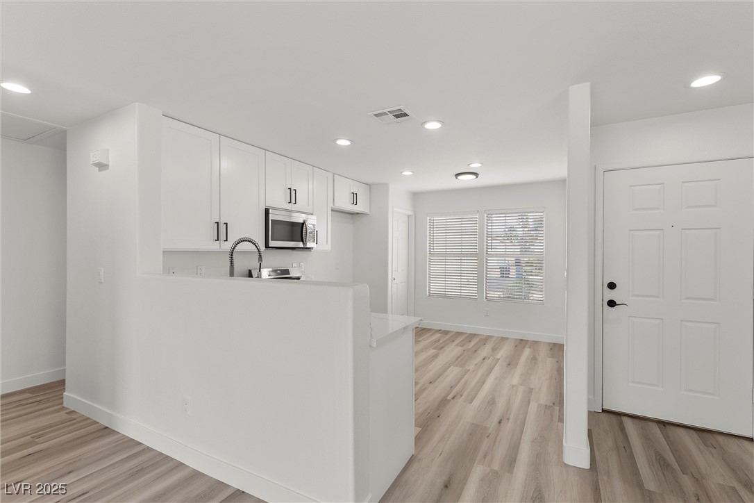 884 Adobe Flat Drive, Henderson, Nevada image 6