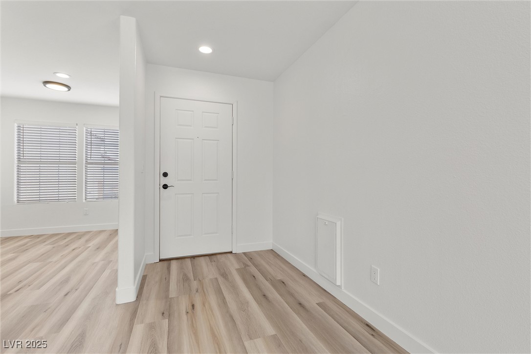 884 Adobe Flat Drive, Henderson, Nevada image 5