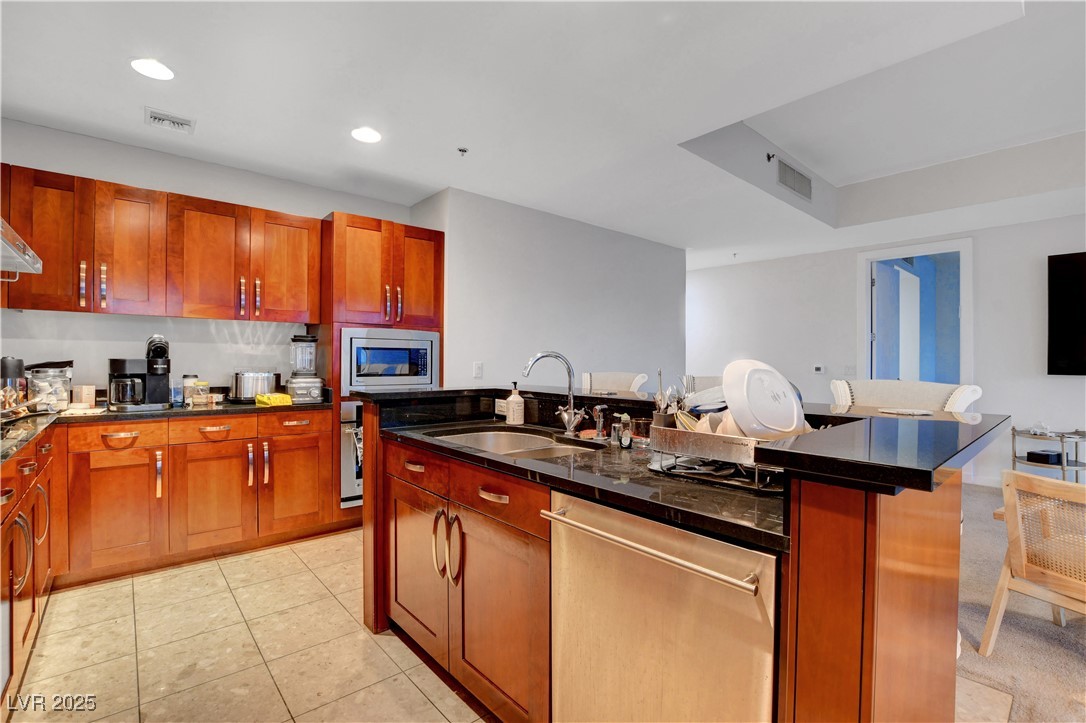 4525 Dean Martin Drive 2109