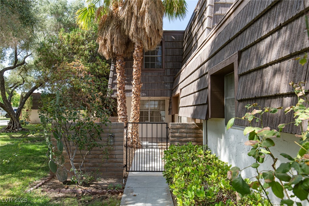 Properties 3 1125 Vegas Valley Drive