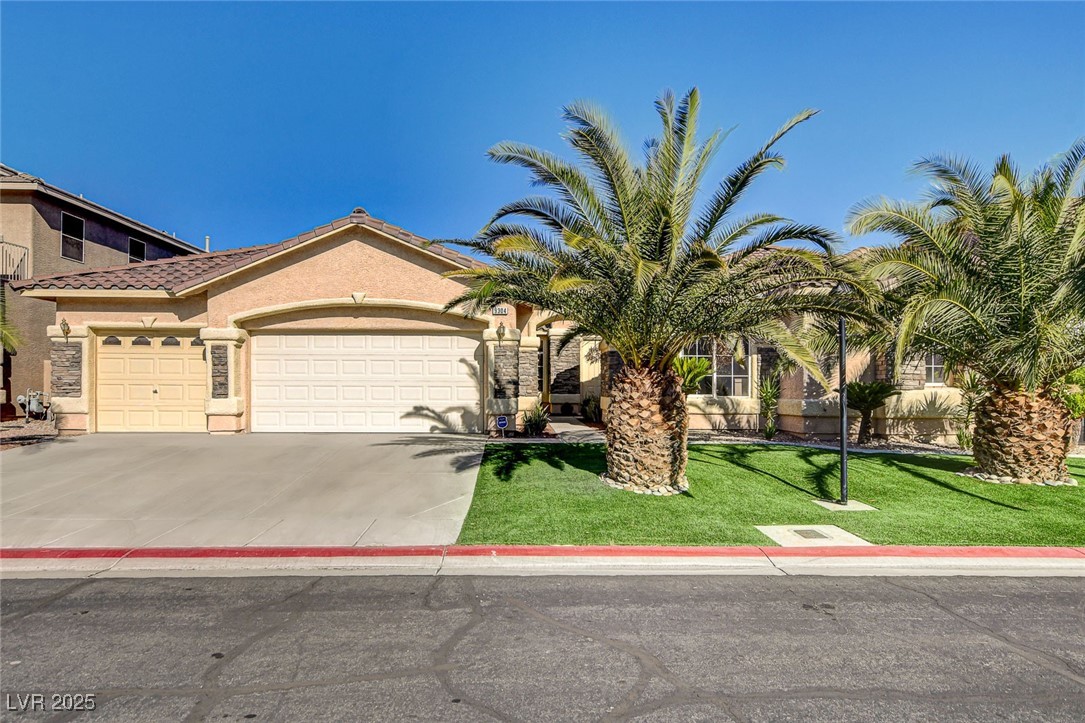 9304 Empire Rock Street