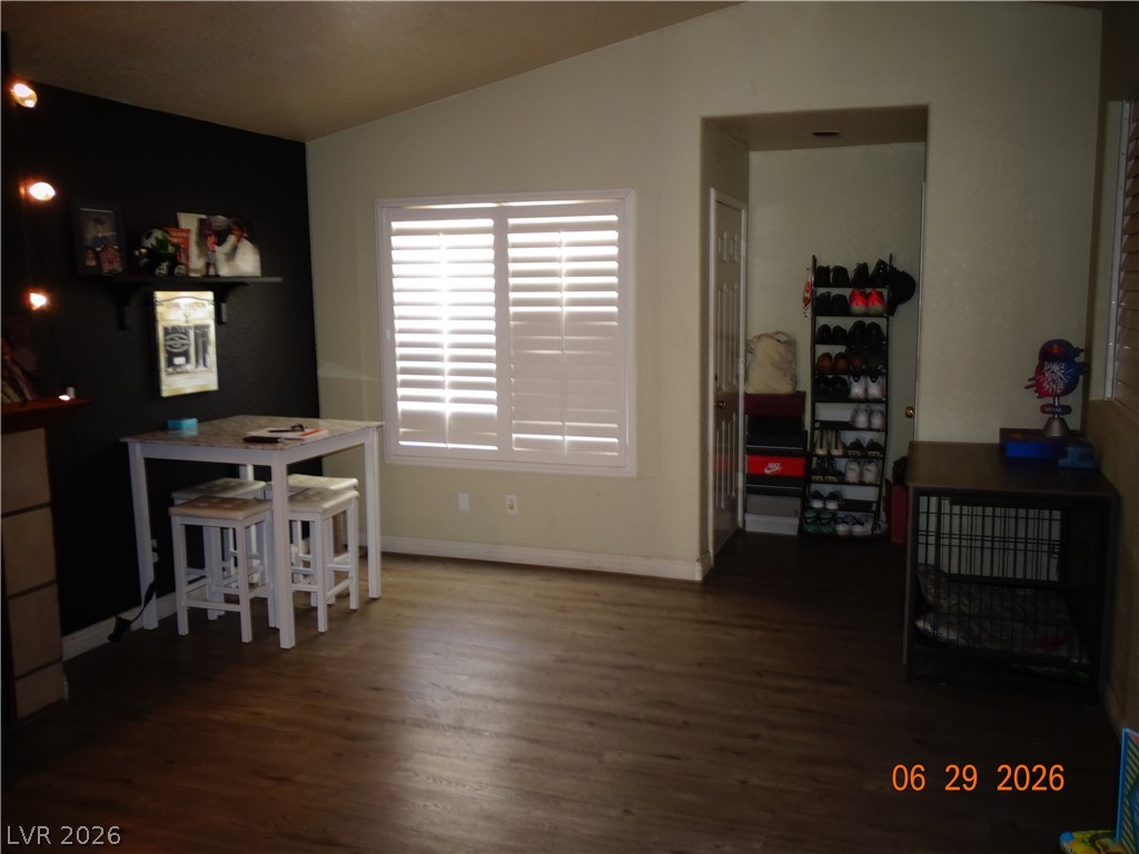 5424 Geneive Lane 105