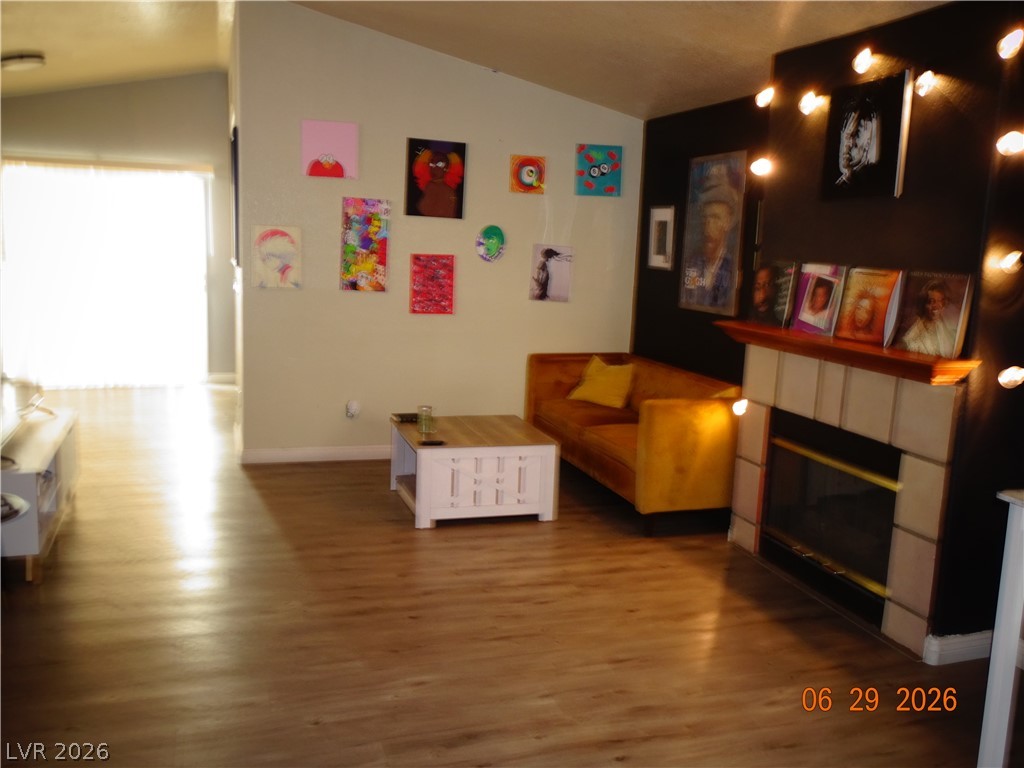 5424 Geneive Lane 105