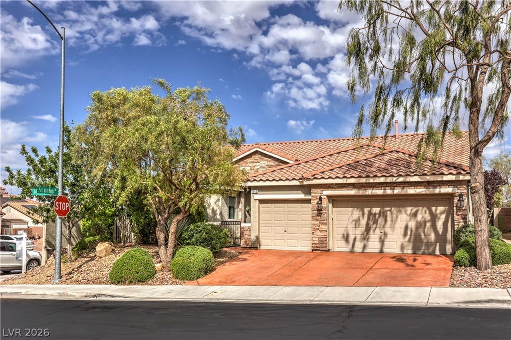 Photo of 1048 Golden Splendor Court, Henderson, NV 89002 (MLS # 2776488)