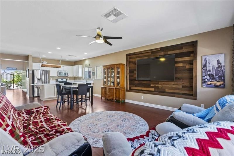 916 Bob Barney Avenue, North Las Vegas, Nevada image 9