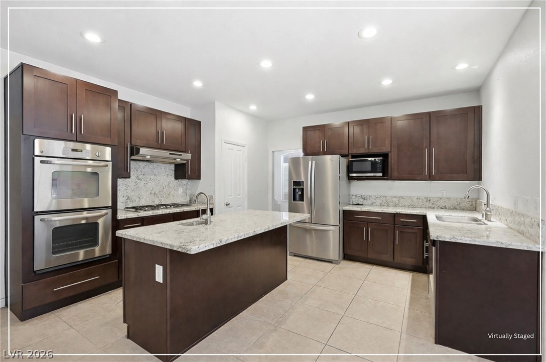 2116 Interbay Street