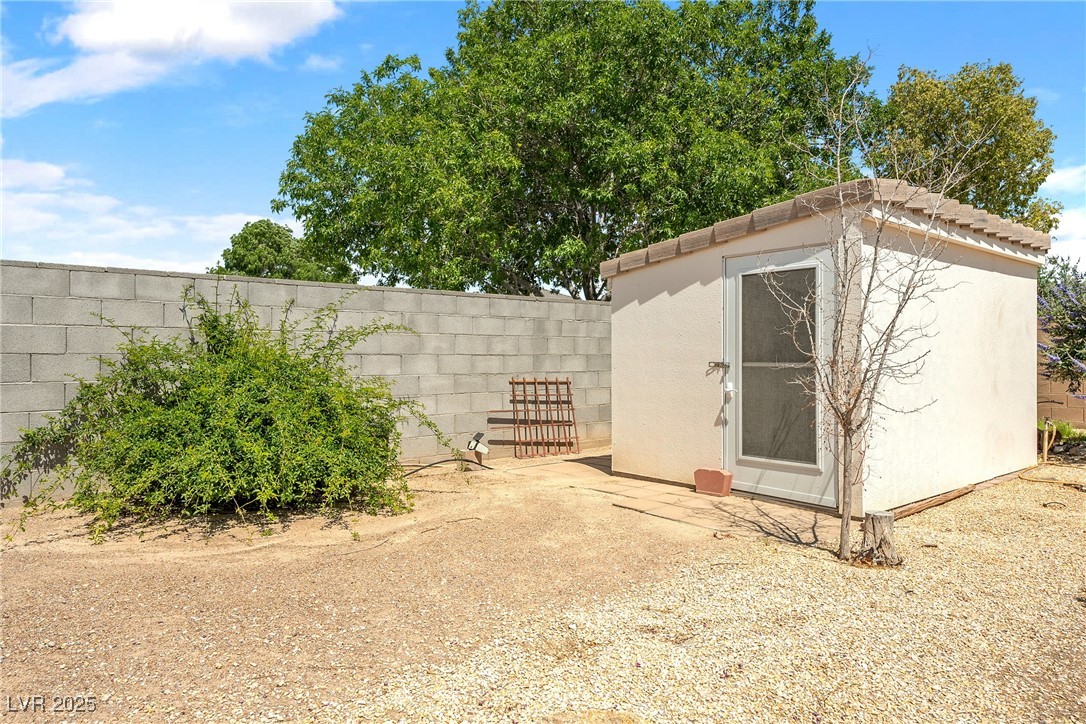 6841 Longmeadow Drive, Pahrump, Nevada image 42