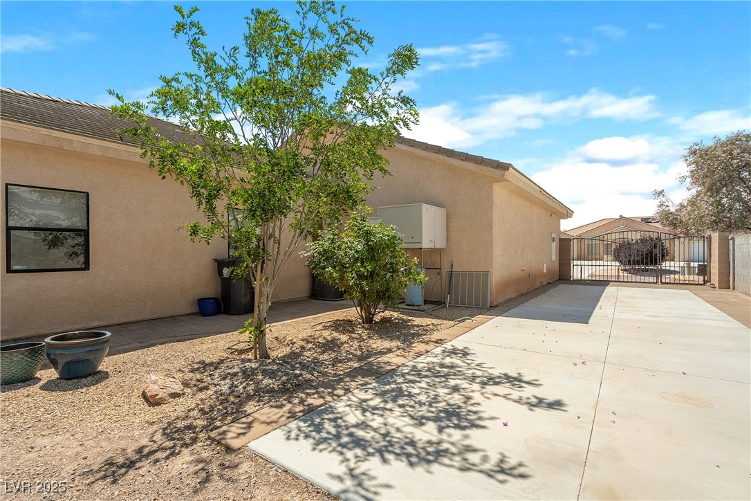 6841 Longmeadow Drive, Pahrump, Nevada image 8