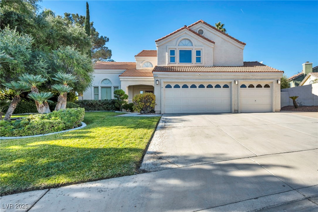 3225 Shoreline Drive