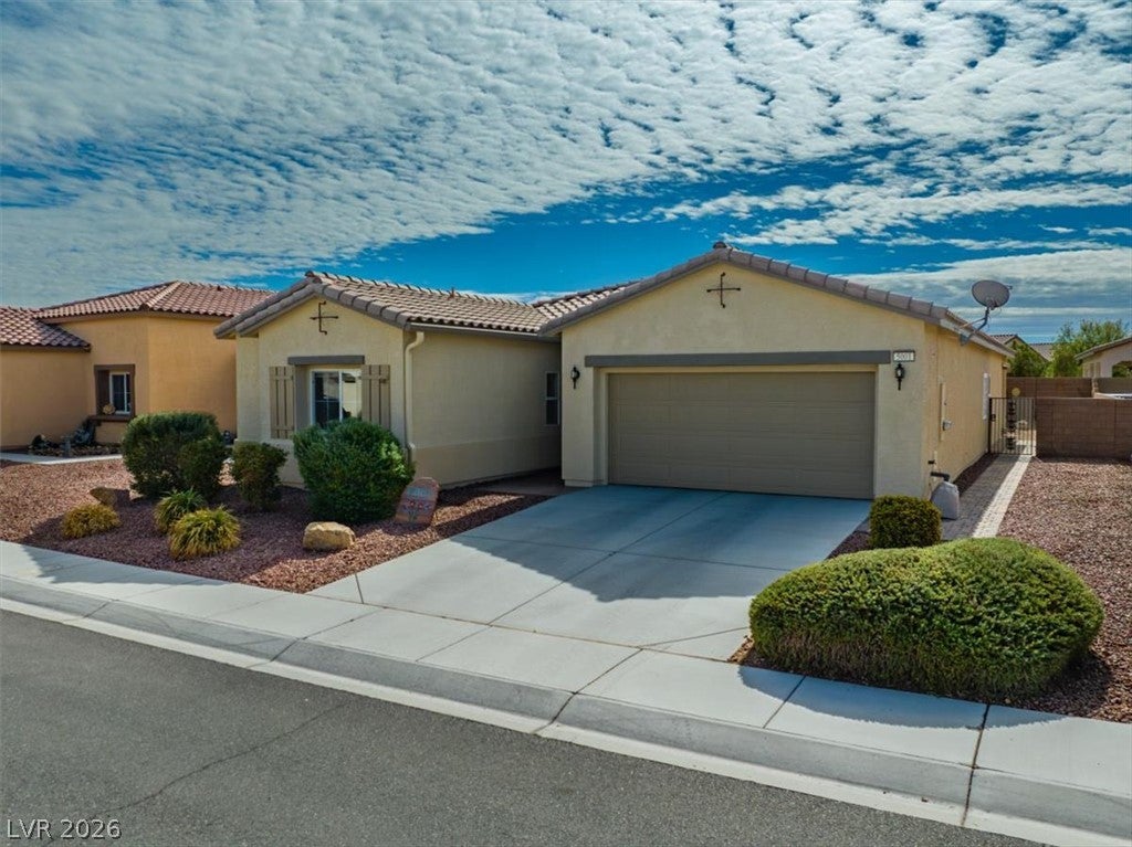 5001 E Monte Penne Way