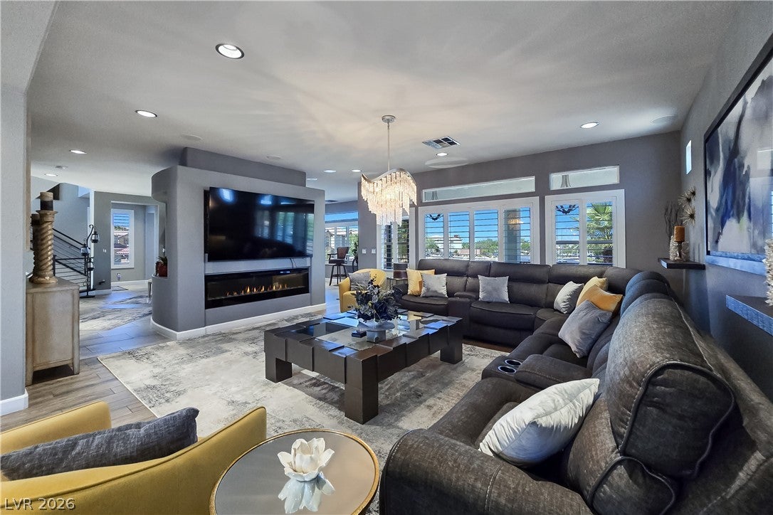 8354 Bartholomew Park Court