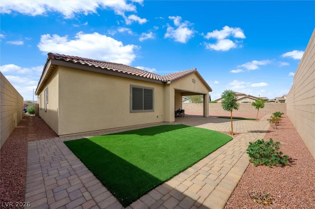 602 Desert Bluebell Court