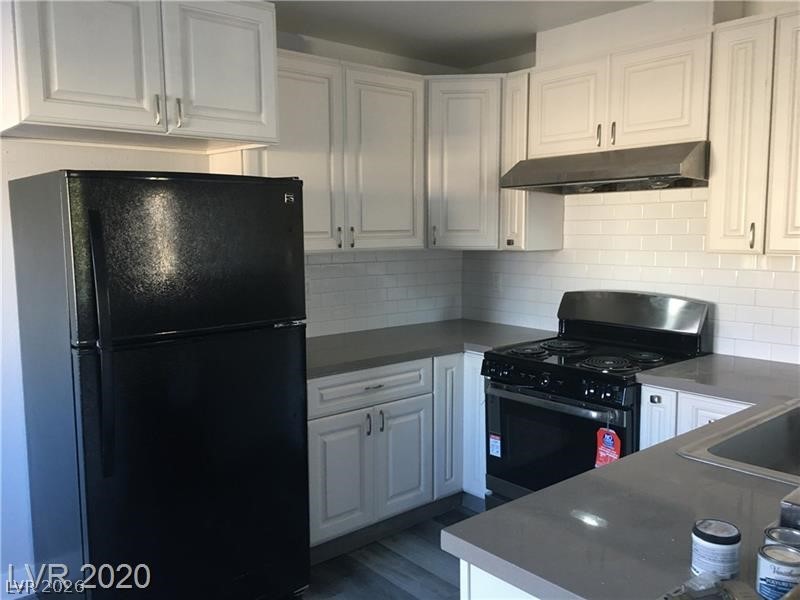 4622 Tracylynn Lane