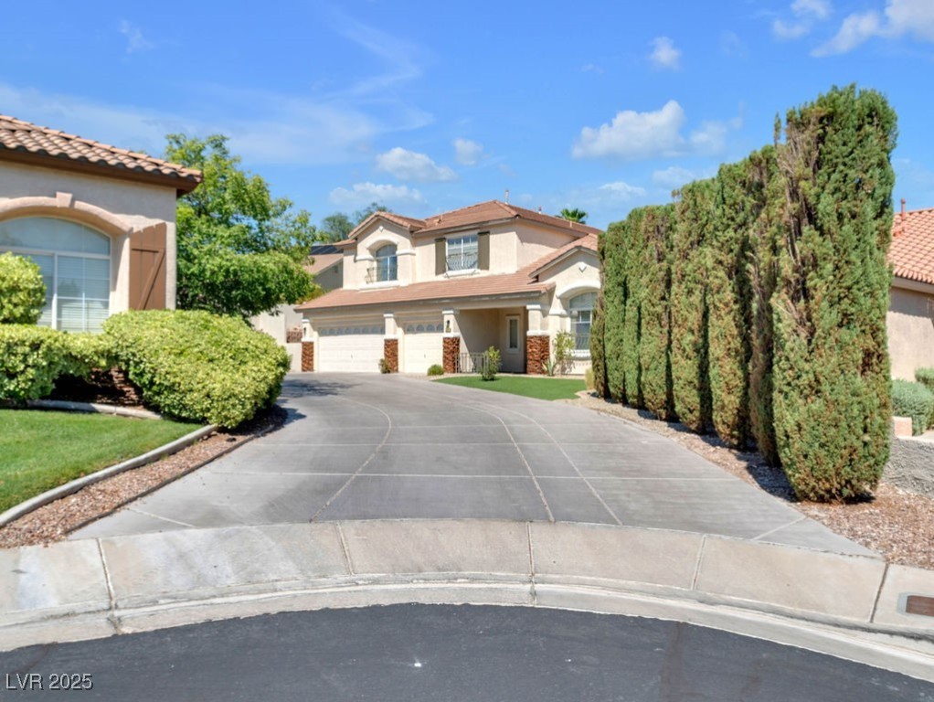 284 Sunstar Court