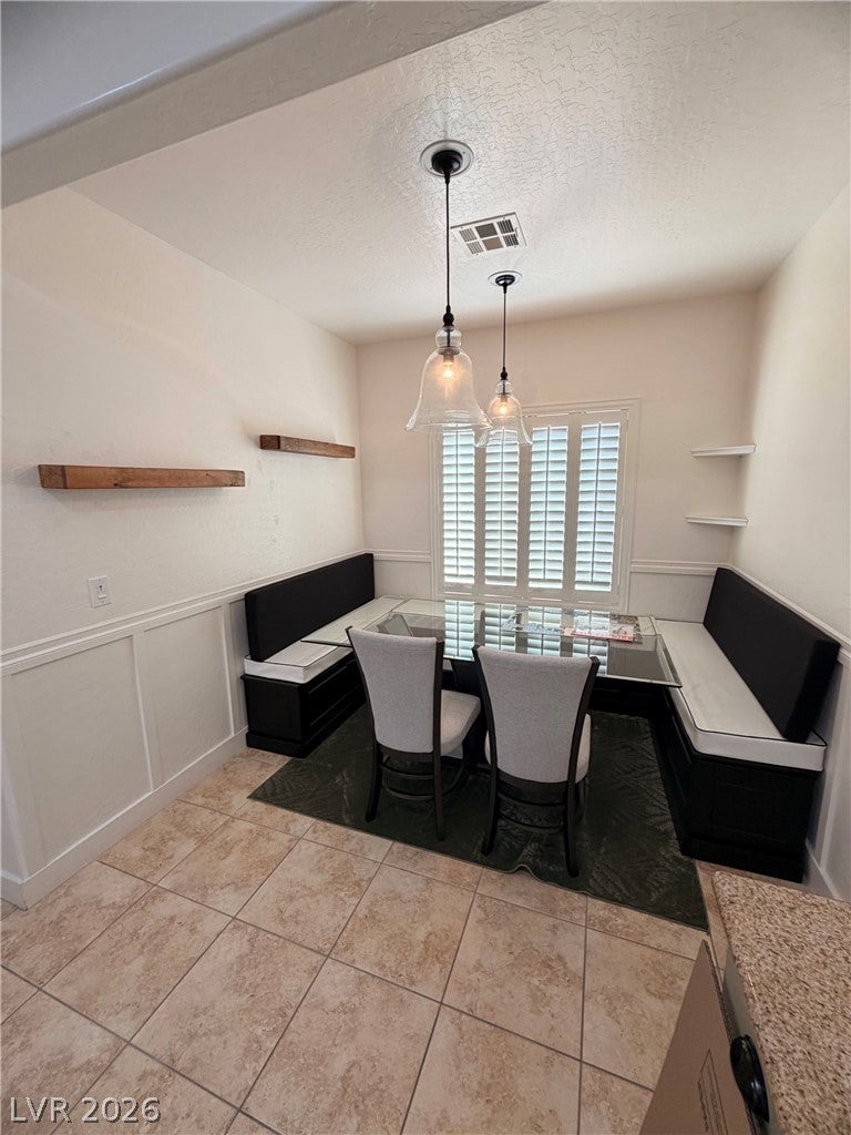 7661 Fieldfare Drive