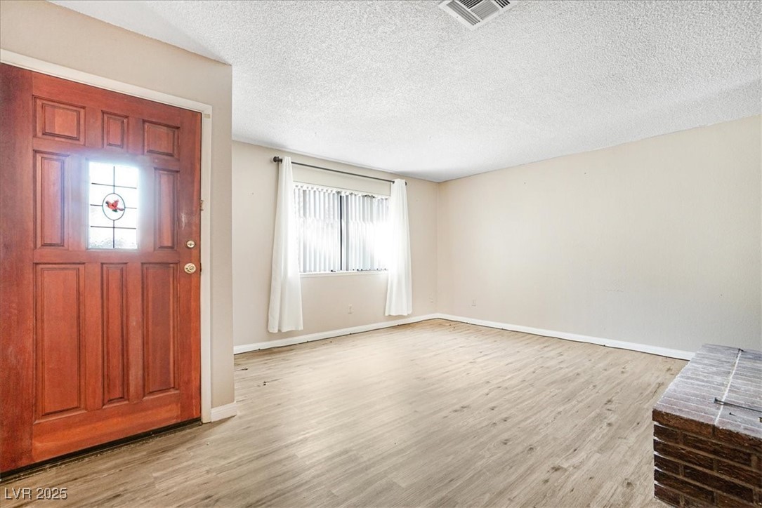 2647 Jacyra Avenue, Las Vegas, Nevada image 2