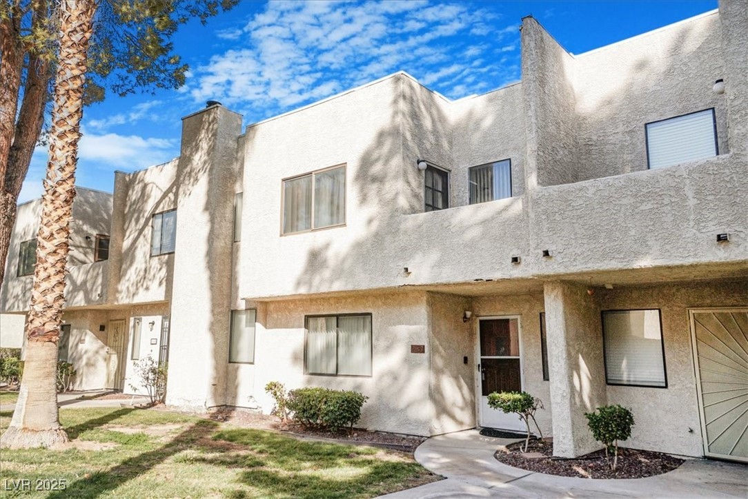 2647 Jacyra Avenue, Las Vegas, Nevada image 31