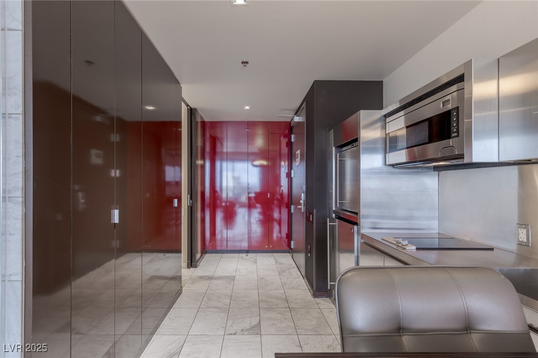 4381 W Flamingo Road 3818
