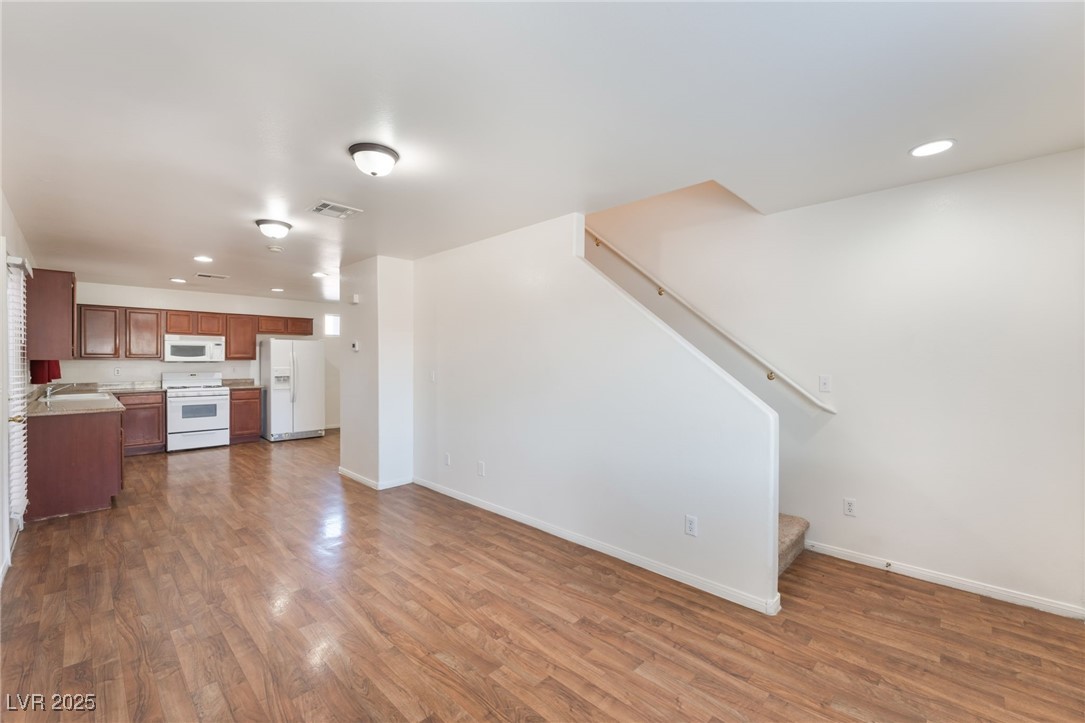 4121 Story Rock Street