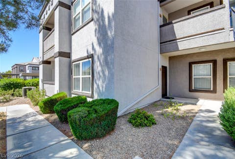 Condo For Sale - 7255 W Sunset Road #1077<br/> Clark County, Las Vegas, NV 89113