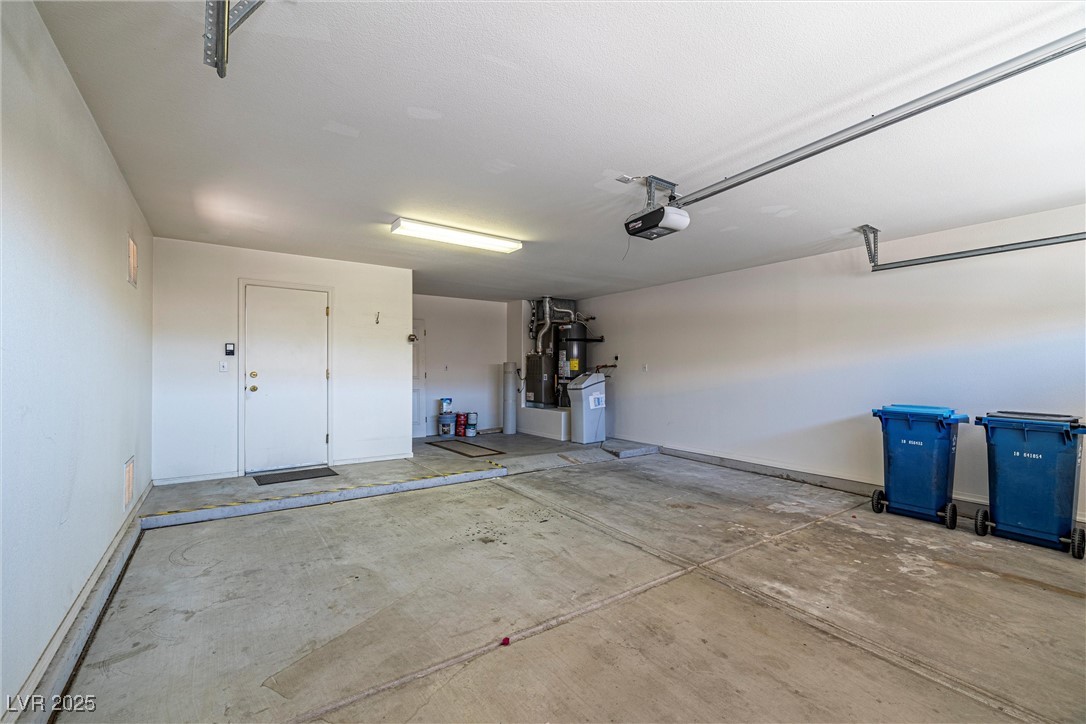 Las Vegas, Nevada 89134, United States, 2 Bedrooms Bedrooms, ,2 BathroomsBathrooms,Residential,Active,218612