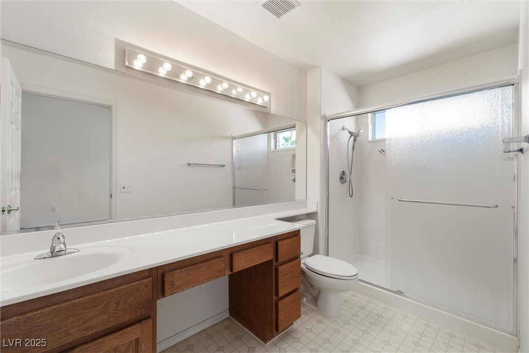 Las Vegas, Nevada 89134, United States, 2 Bedrooms Bedrooms, ,2 BathroomsBathrooms,Residential,Active,218612