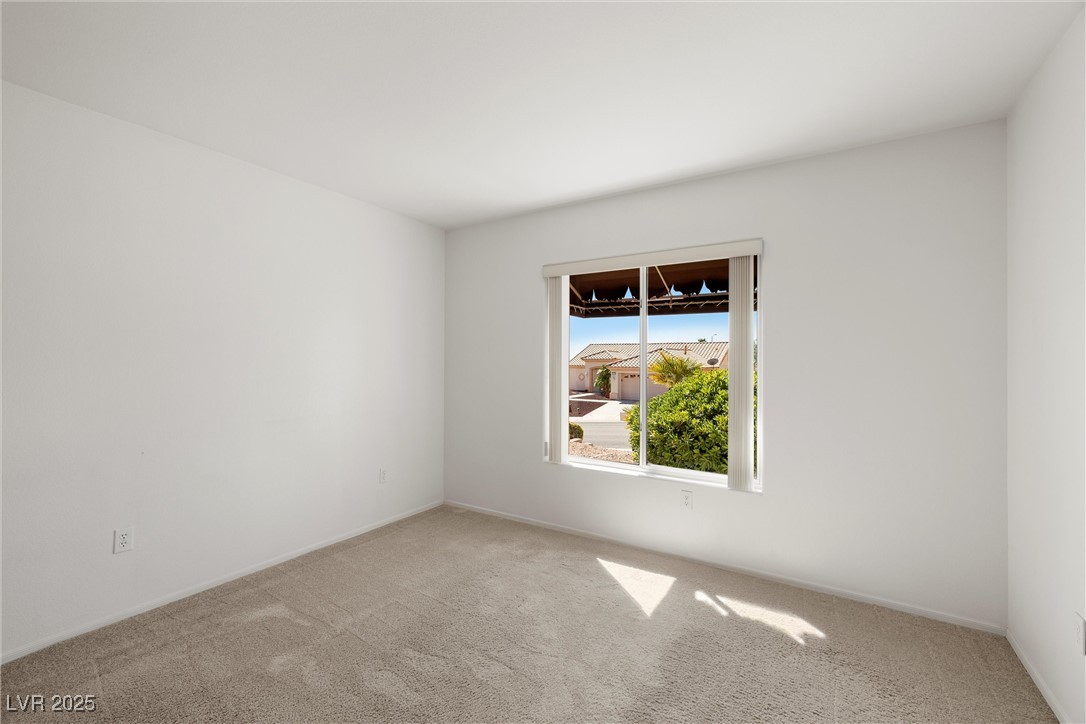 Las Vegas, Nevada 89134, United States, 2 Bedrooms Bedrooms, ,2 BathroomsBathrooms,Residential,Active,218612