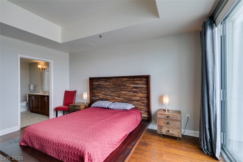 Tiny photo for 150 Las Vegas Boulevard #2115, Las Vegas, NV 89101 (MLS # 2777563)