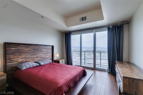 Tiny photo for 150 Las Vegas Boulevard #2115, Las Vegas, NV 89101 (MLS # 2777563)