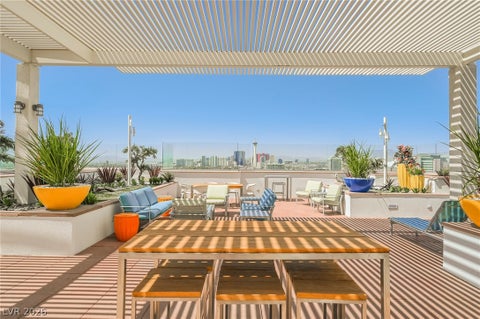 Tiny photo for 150 Las Vegas Boulevard #2115, Las Vegas, NV 89101 (MLS # 2777563)
