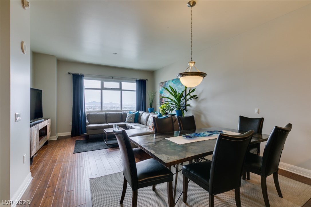 150 Las Vegas Boulevard 2115