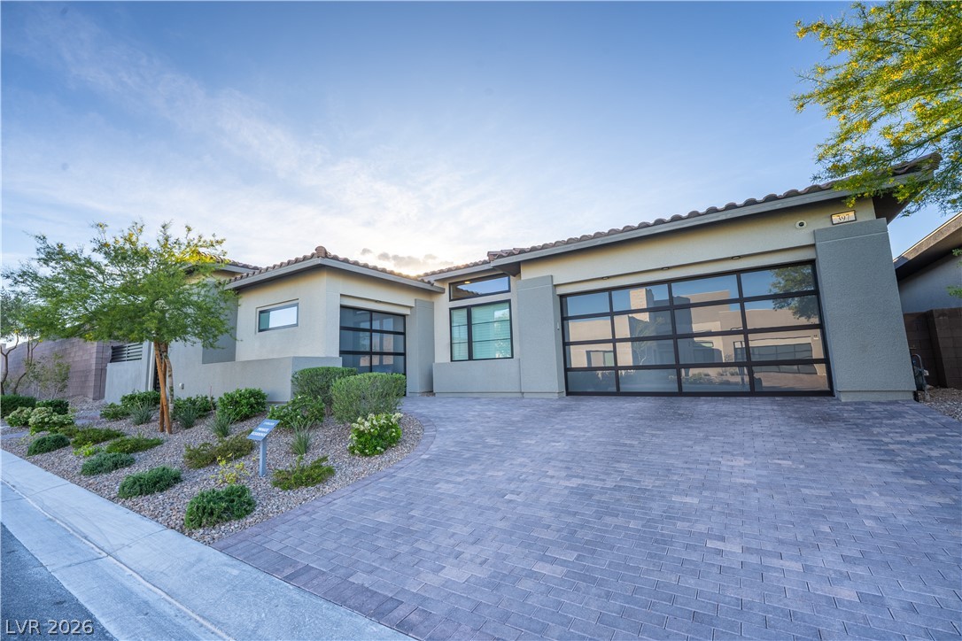 397 Vista Sunset Avenue